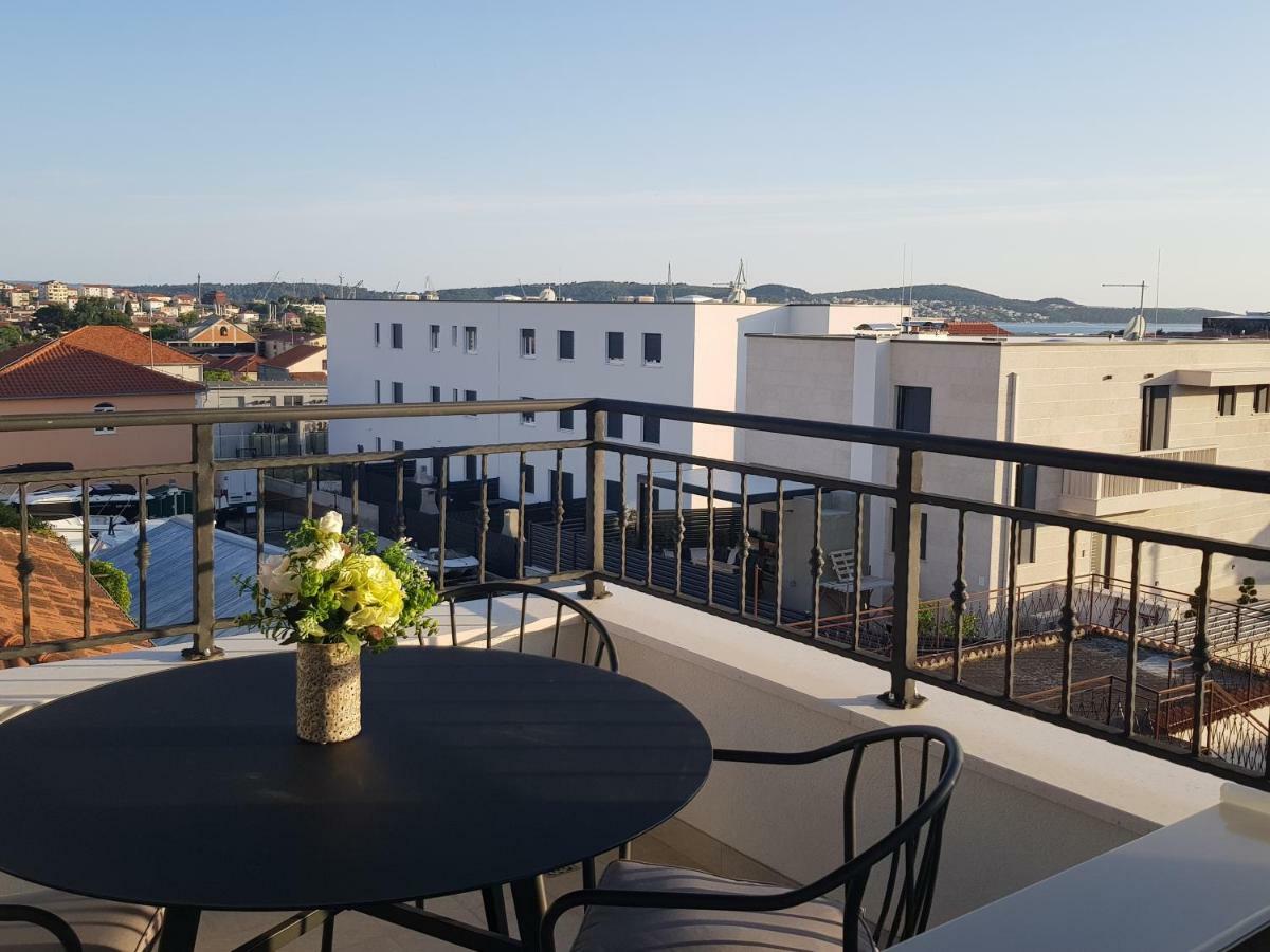 Luxury Apartman Ivana トロギール エクステリア 写真